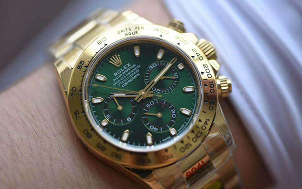 勞力士手表進(jìn)水后的三個(gè)補(bǔ)救方法介紹